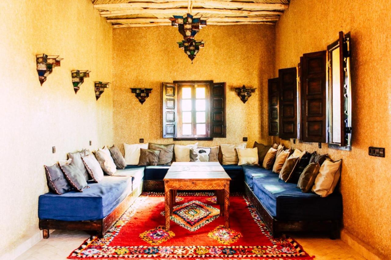Riad Caravasar Merzouga Ngoại thất bức ảnh