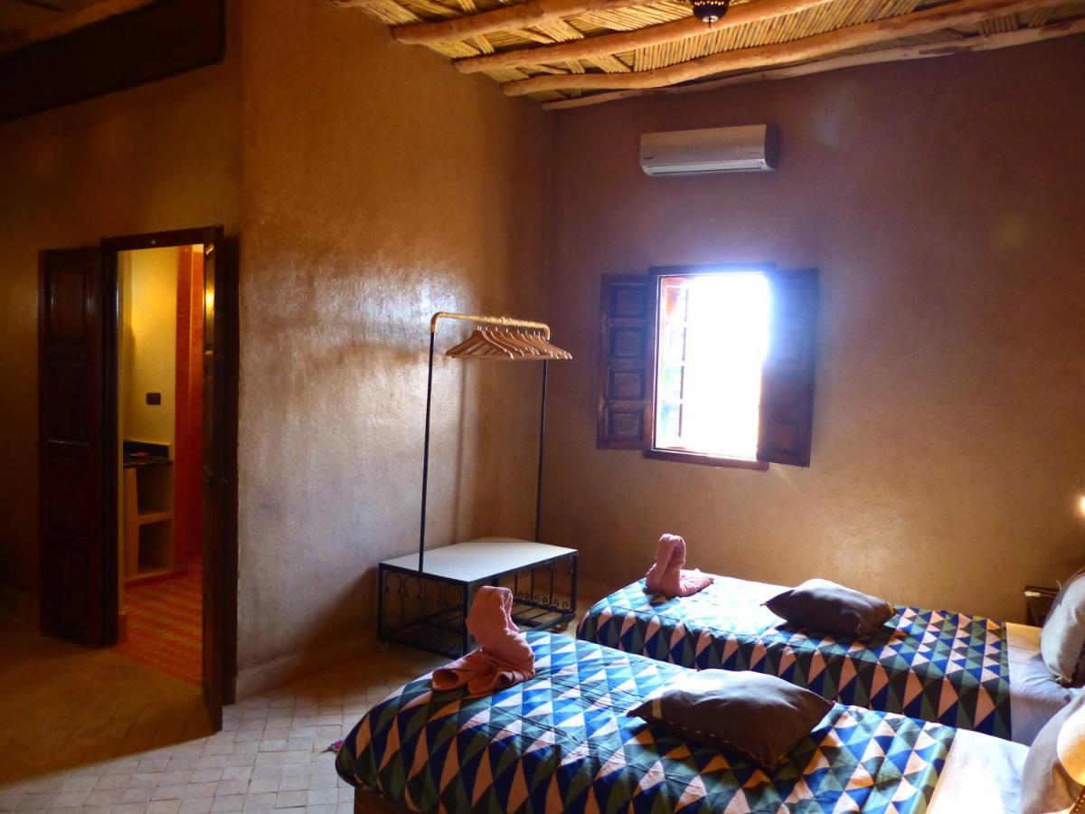 Riad Caravasar Merzouga Ngoại thất bức ảnh