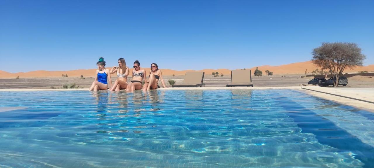 Riad Caravasar Merzouga Ngoại thất bức ảnh